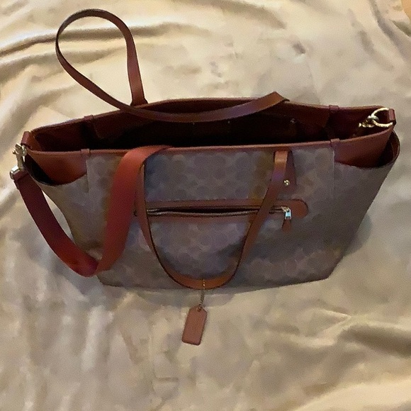 COACH Women’s Signature Canvas Bag - Picture 4 of 14